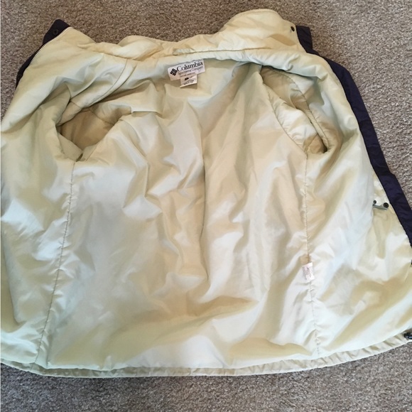 Columbia Woman’s Insulated Jacket S - Picture 7 of 11